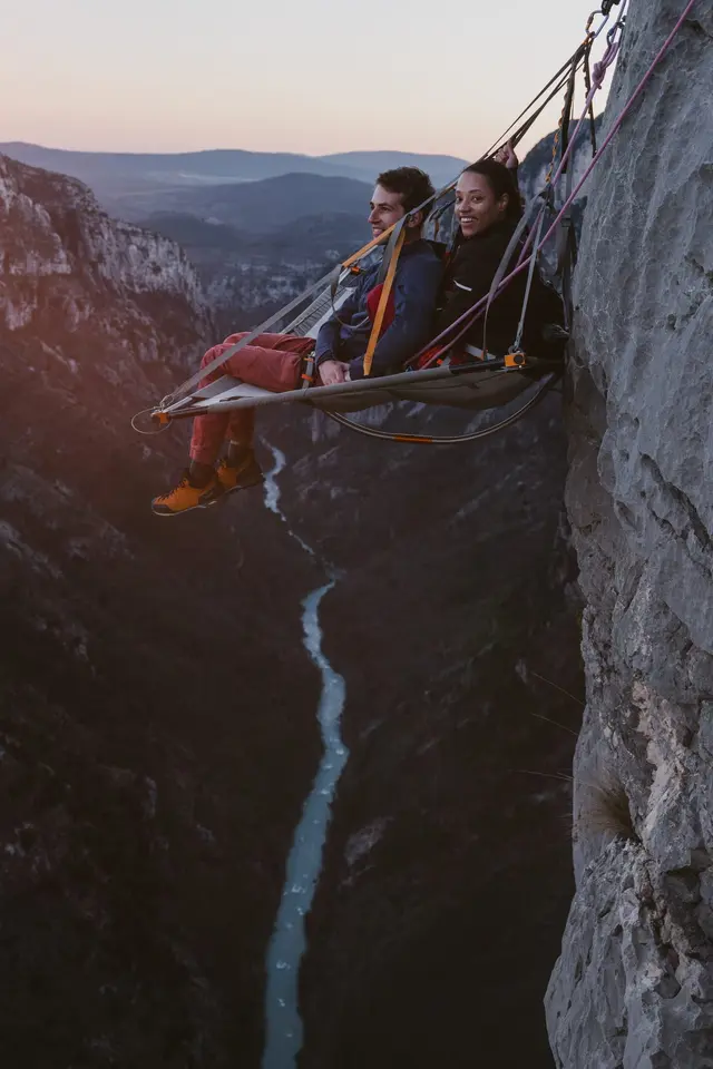 Portaledge : Apéro au Coucher de Soleil